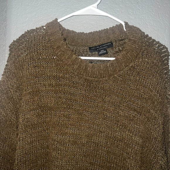 Social Standard Sanctuary Brown Chenille Knit Sweater | Boxy Cropped Popcorn Pul - Picture 3 of 5